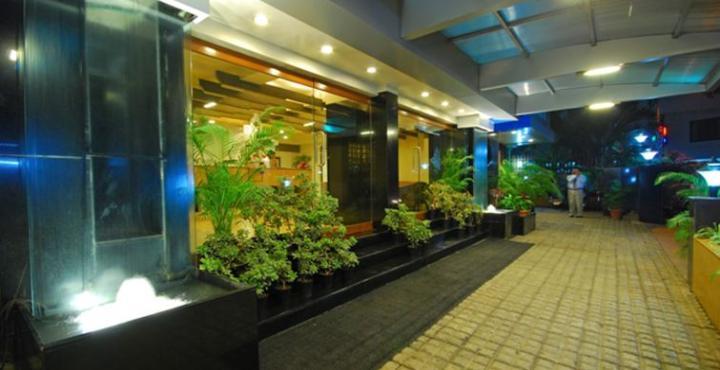 Hotel Park Central Koregaon Park Pune Dış mekan fotoğraf