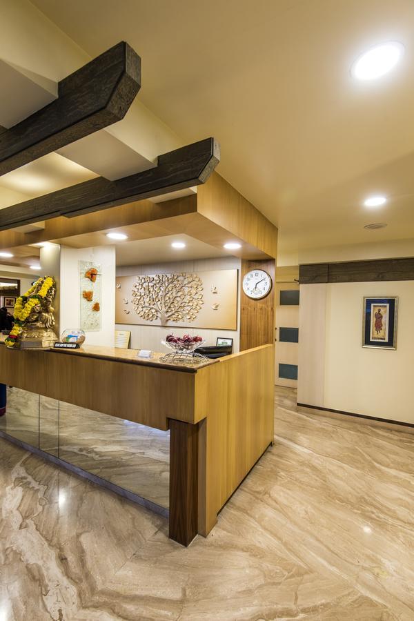 Hotel Park Central Koregaon Park Pune Dış mekan fotoğraf