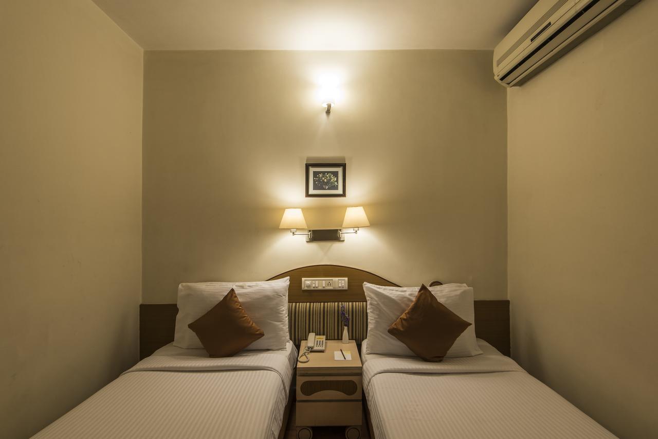 Hotel Park Central Koregaon Park Pune Dış mekan fotoğraf