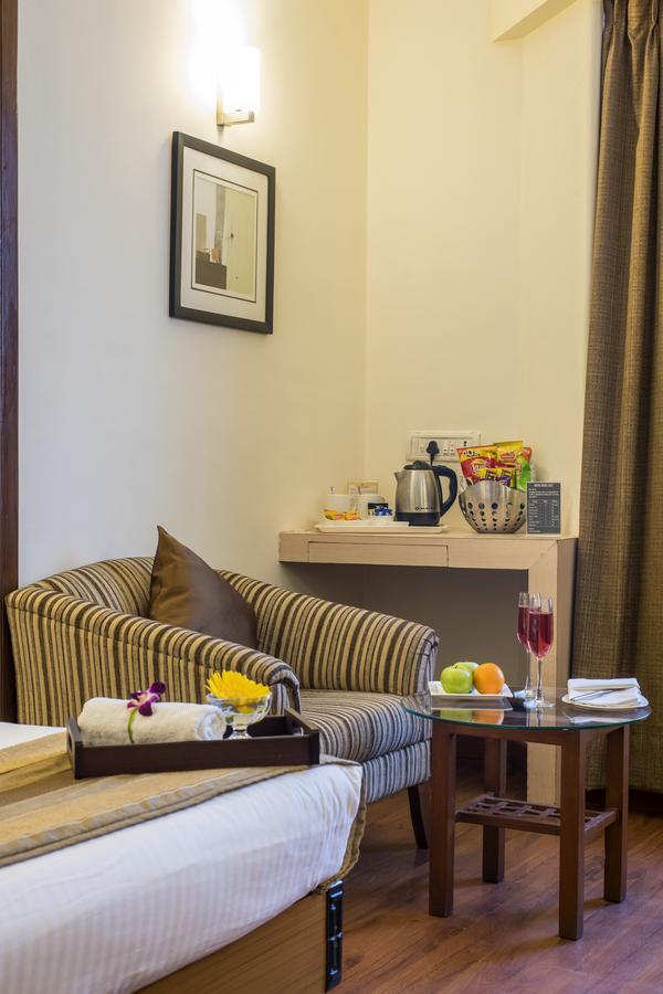 Hotel Park Central Koregaon Park Pune Dış mekan fotoğraf