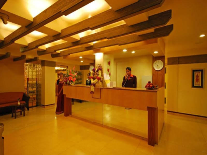 Hotel Park Central Koregaon Park Pune Dış mekan fotoğraf
